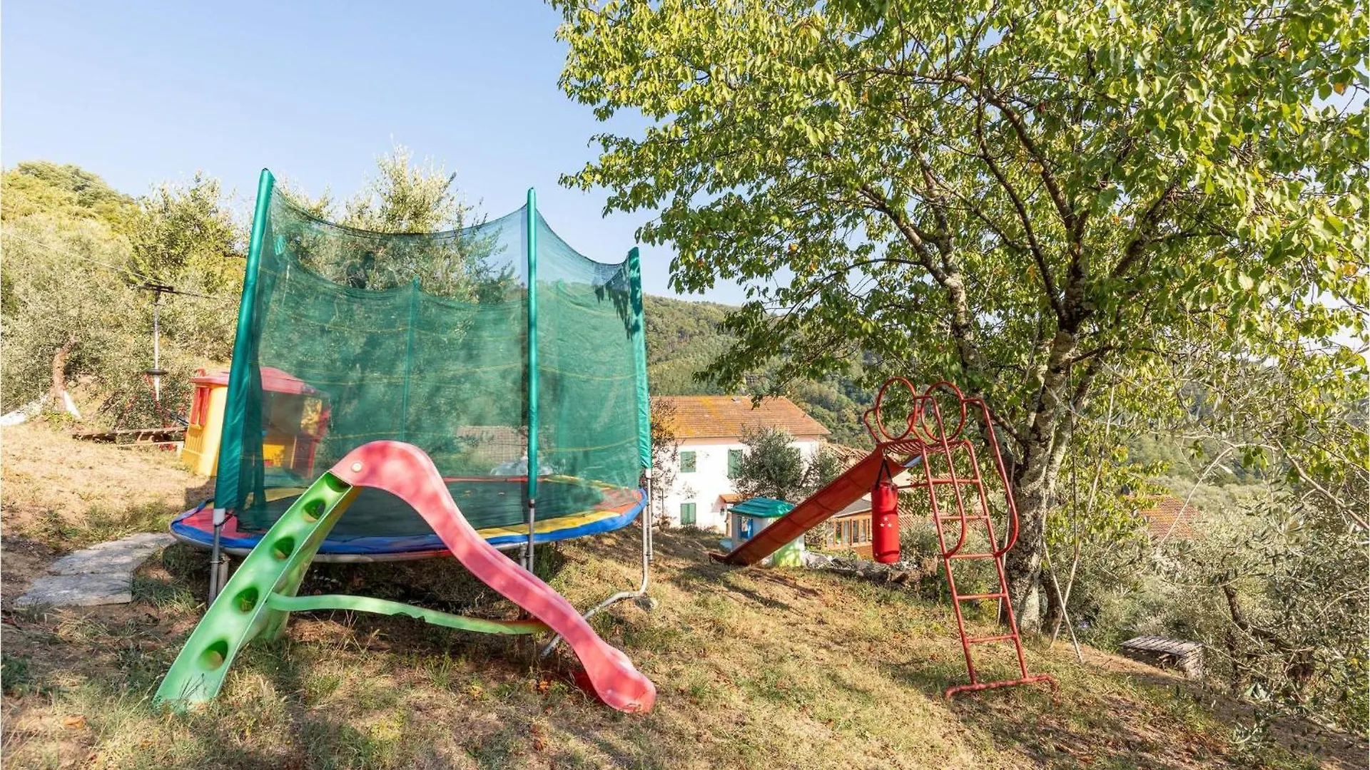 Awesome Home In Marliana With Kitchenette Holiday home