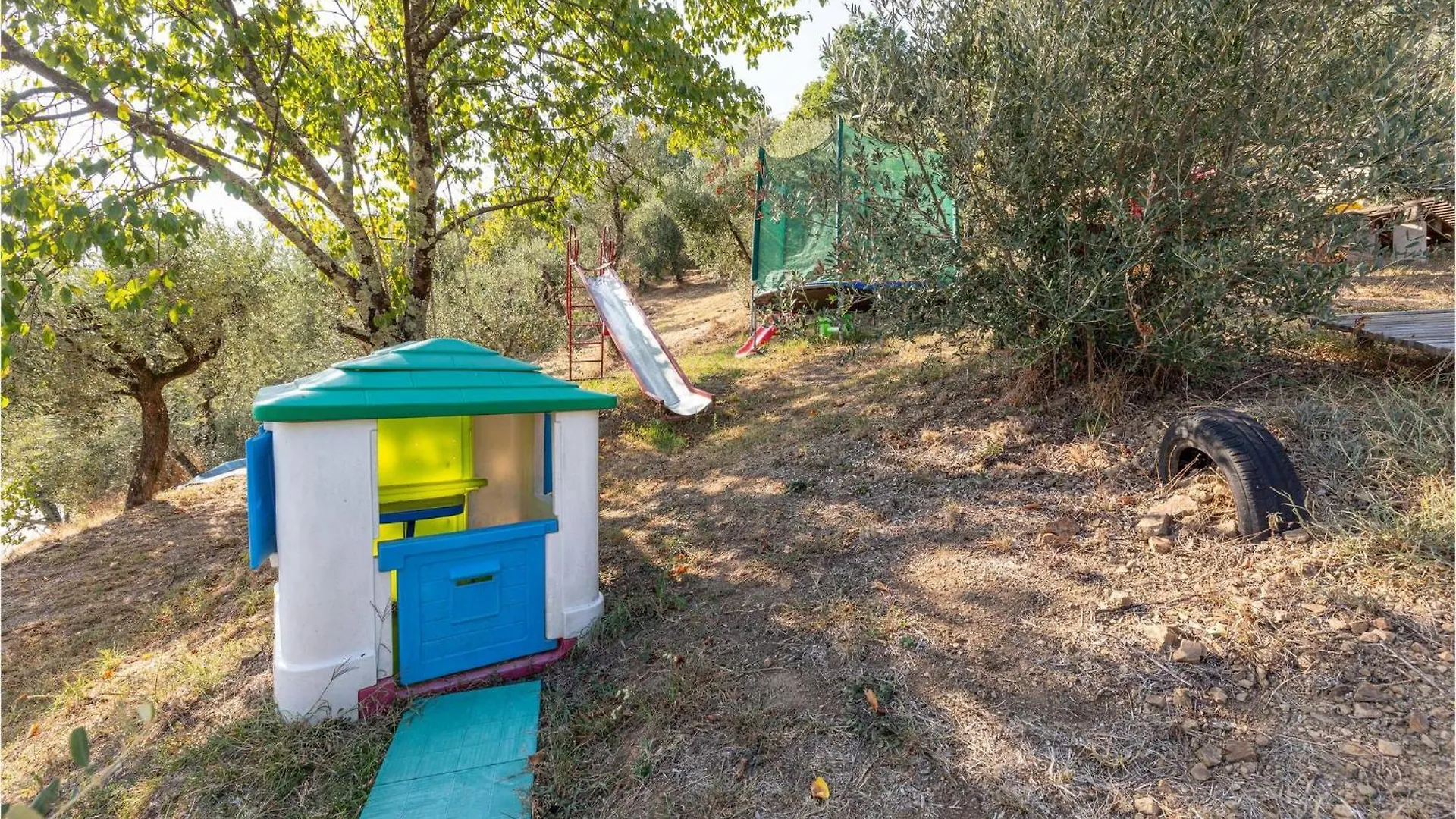 Holiday home Awesome Home In Marliana With Kitchenette